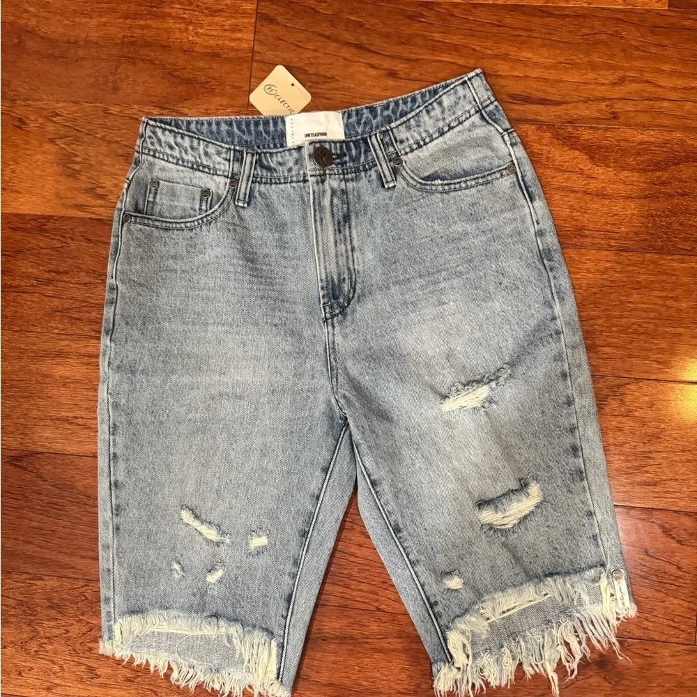 One Teaspoon Long Truckers Mid Waist Relaxed Denim Jorts - Salty Dog Size 26